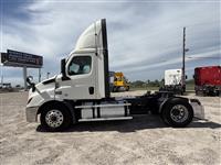 2019 Freightliner CASCADIA 116