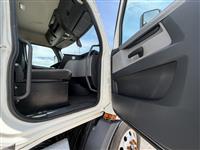 2019 Freightliner CASCADIA 116