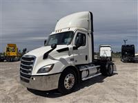2019 Freightliner CASCADIA 116
