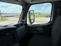 2019 Freightliner CASCADIA 126