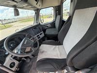 2019 Freightliner CASCADIA 126