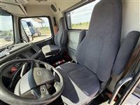 2020 Volvo VNL62T300