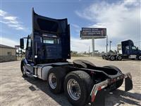 2020 Volvo VNL62T300