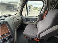 2013 Freightliner Cascadia 125