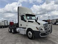 2019 Freightliner CASCADIA 126