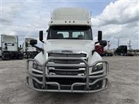 2019 Freightliner CASCADIA 126