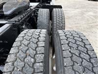 2019 Freightliner CASCADIA 126