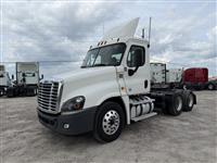 2020 Freightliner Cascadia 125