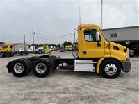 2019 Freightliner CASCADIA 113