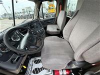 2019 Freightliner CASCADIA 113