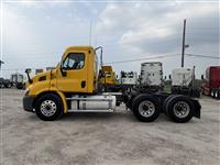 2019 Freightliner CASCADIA 113