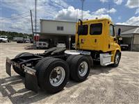 2019 Freightliner CASCADIA 113