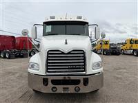 2013 Mack PINNACLE CXU613