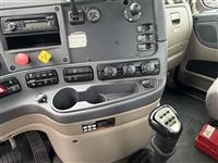 2016 Freightliner Cascadia 125