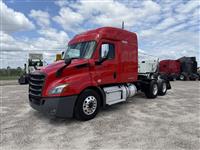 2020 Freightliner CASCADIA 116