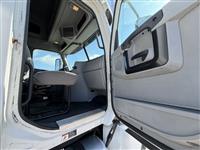 2014 Freightliner COLUMBIA 120