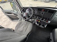 2022 Kenworth T680