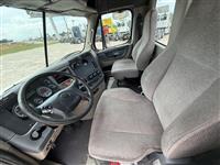 2018 Freightliner Cascadia 125