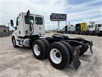 2018 Freightliner Cascadia 125