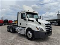 2018 Freightliner CASCADIA 126