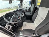 2018 Freightliner CASCADIA 126