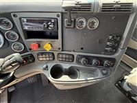 2016 Freightliner Cascadia 125