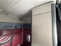 2015 Freightliner Cascadia 125