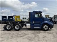 2020 Volvo VNL62T300