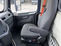 2020 Volvo VNL62T300