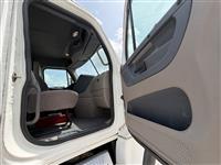2020 Freightliner Cascadia 125