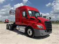 2020 Freightliner CASCADIA 116