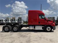 2020 Freightliner CASCADIA 116