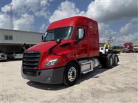 2020 Freightliner CASCADIA 116