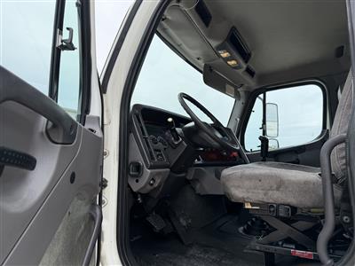 2013 Freightliner BUSINESS CLASS M2 112