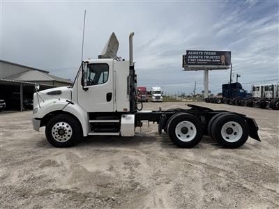 2013 Freightliner BUSINESS CLASS M2 112