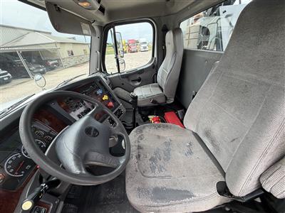 2013 Freightliner BUSINESS CLASS M2 112