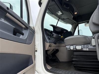 2019 Freightliner Cascadia 125