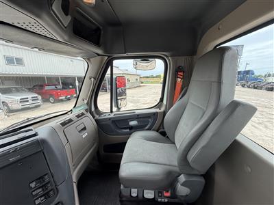 2019 Freightliner Cascadia 125
