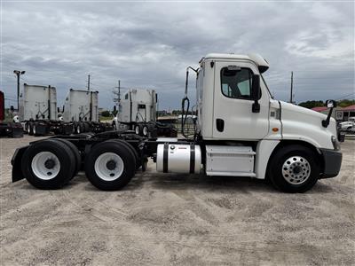 2019 Freightliner Cascadia 125