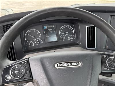 2019 Freightliner CASCADIA 126
