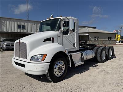 2011 Kenworth T370