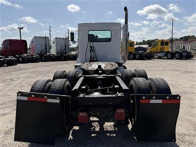 2011 Kenworth T370