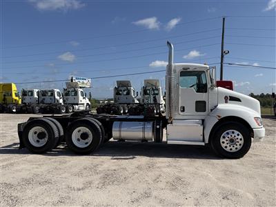 2011 Kenworth T370
