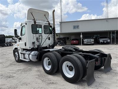 2012 Freightliner Cascadia 125