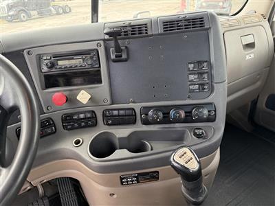 2012 Freightliner Cascadia 125