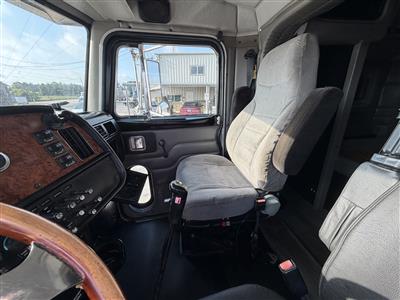 2005 Peterbilt 379