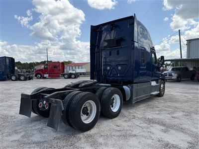 2016 Freightliner Cascadia 125