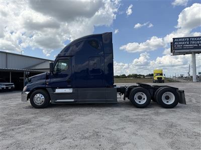2016 Freightliner Cascadia 125