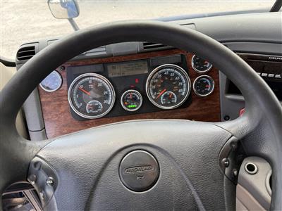 2016 Freightliner Cascadia 125