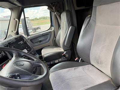 2016 Freightliner Cascadia 125
